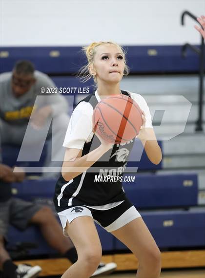 Thumbnail 2 in Pickerington North vs Thomas Worthington (Scrimmage) photogallery.