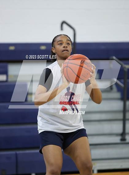 Thumbnail 3 in Pickerington North vs Thomas Worthington (Scrimmage) photogallery.