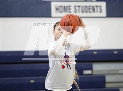 Thumbnail 2 in Pickerington North vs Thomas Worthington (Scrimmage) photogallery.