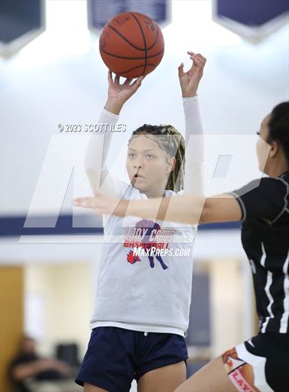 Thumbnail 1 in Pickerington North vs Thomas Worthington (Scrimmage) photogallery.