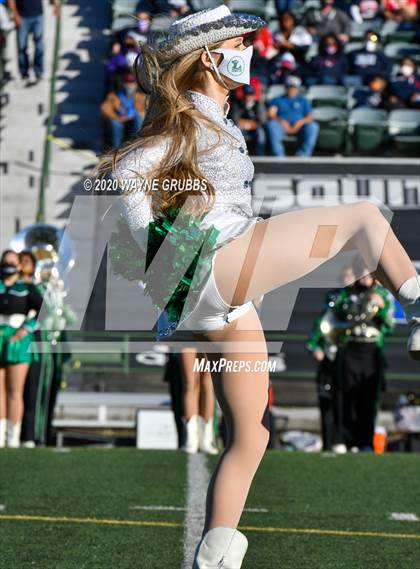 Thumbnail 2 in Ryan vs. Longview (UIL 5A D1 Regional Playoff) photogallery.