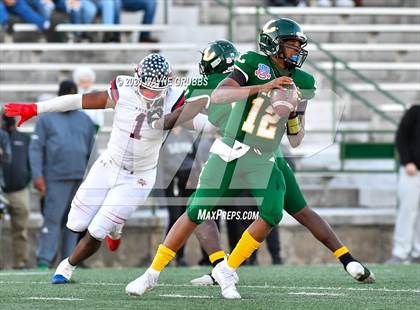 Thumbnail 1 in Ryan vs. Longview (UIL 5A D1 Regional Playoff) photogallery.