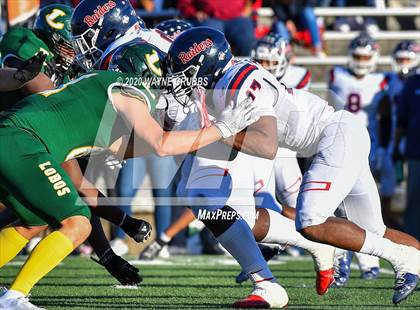 Thumbnail 2 in Ryan vs. Longview (UIL 5A D1 Regional Playoff) photogallery.