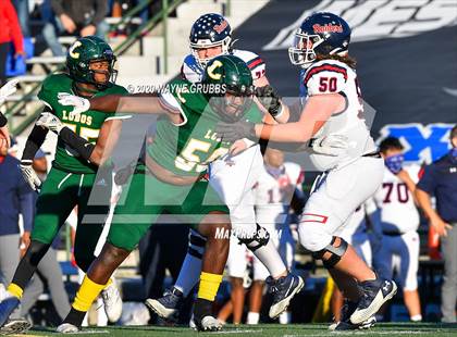 Thumbnail 2 in Ryan vs. Longview (UIL 5A D1 Regional Playoff) photogallery.
