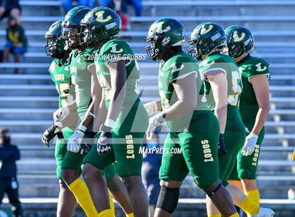 Thumbnail 2 in Ryan vs. Longview (UIL 5A D1 Regional Playoff) photogallery.