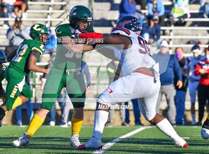 Thumbnail 1 in Ryan vs. Longview (UIL 5A D1 Regional Playoff) photogallery.