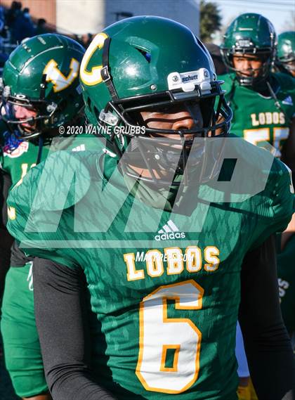 Thumbnail 1 in Ryan vs. Longview (UIL 5A D1 Regional Playoff) photogallery.