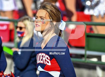 Thumbnail 3 in Ryan vs. Longview (UIL 5A D1 Regional Playoff) photogallery.