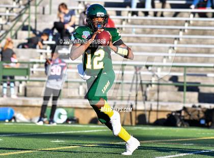 Thumbnail 1 in Ryan vs. Longview (UIL 5A D1 Regional Playoff) photogallery.