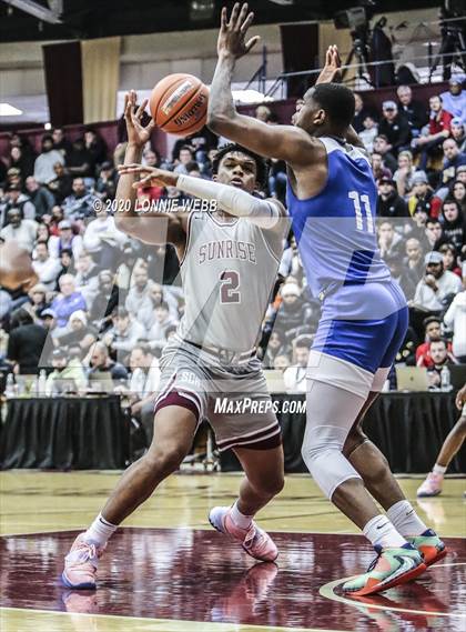Thumbnail 3 in Sunrise Christian Academy vs. Hillcrest Prep (Spalding Hoophall Classic) photogallery.