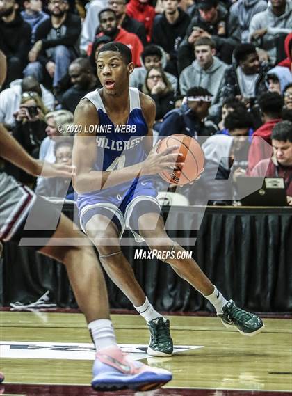 Thumbnail 1 in Sunrise Christian Academy vs. Hillcrest Prep (Spalding Hoophall Classic) photogallery.