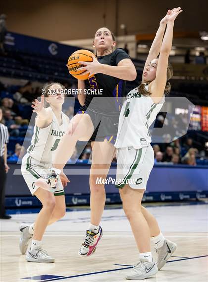 Thumbnail 3 in Colfax vs. Escalon (CIF SJS D4 Final) photogallery.