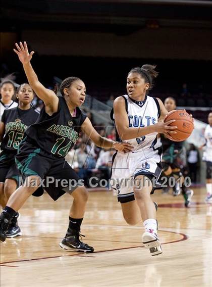 Thumbnail 2 in Carson vs. Narbonne (CIF LA City Section D1 Final) photogallery.