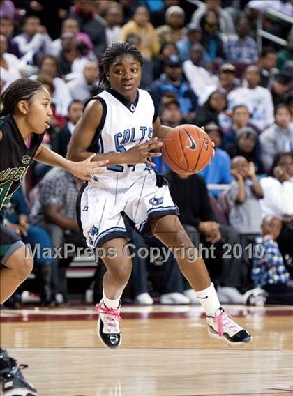 Thumbnail 3 in Carson vs. Narbonne (CIF LA City Section D1 Final) photogallery.