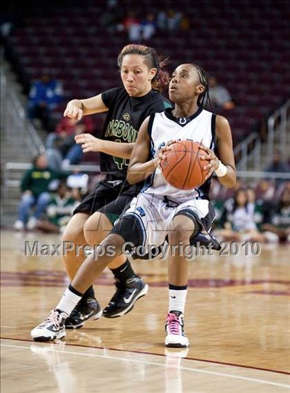 Thumbnail 1 in Carson vs. Narbonne (CIF LA City Section D1 Final) photogallery.