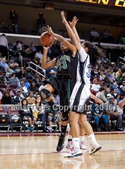 Thumbnail 3 in Carson vs. Narbonne (CIF LA City Section D1 Final) photogallery.