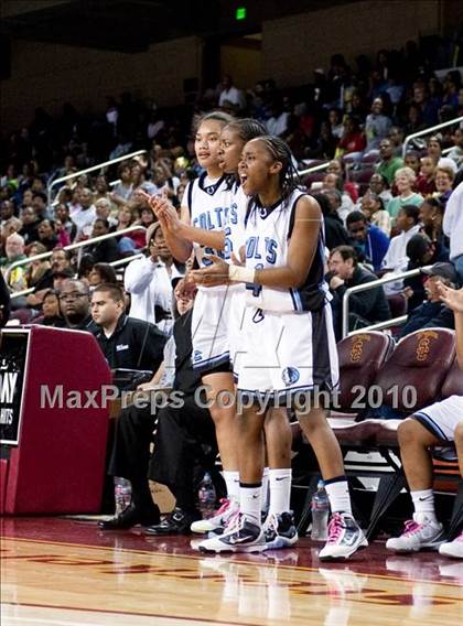 Thumbnail 2 in Carson vs. Narbonne (CIF LA City Section D1 Final) photogallery.