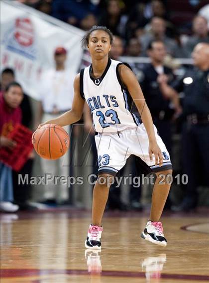 Thumbnail 2 in Carson vs. Narbonne (CIF LA City Section D1 Final) photogallery.