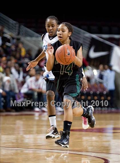 Thumbnail 2 in Carson vs. Narbonne (CIF LA City Section D1 Final) photogallery.