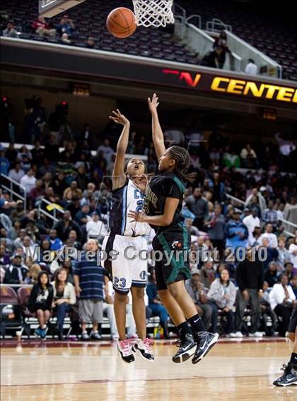 Thumbnail 3 in Carson vs. Narbonne (CIF LA City Section D1 Final) photogallery.
