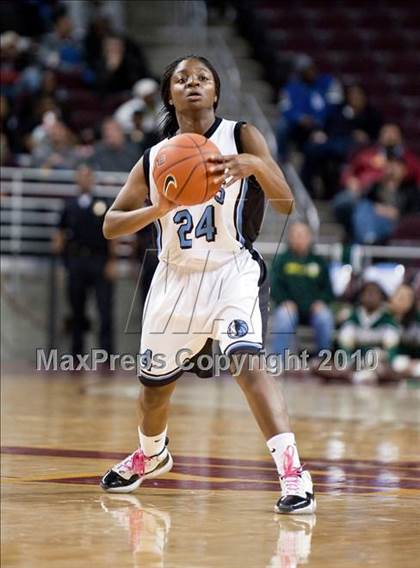 Thumbnail 3 in Carson vs. Narbonne (CIF LA City Section D1 Final) photogallery.
