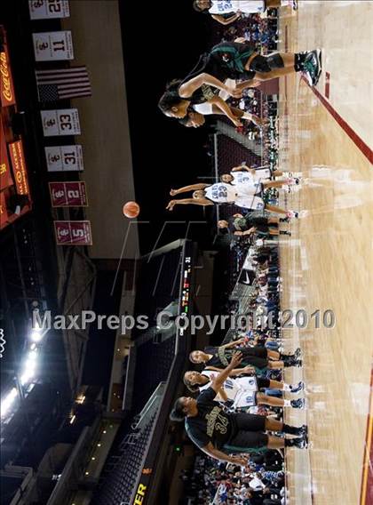 Thumbnail 3 in Carson vs. Narbonne (CIF LA City Section D1 Final) photogallery.