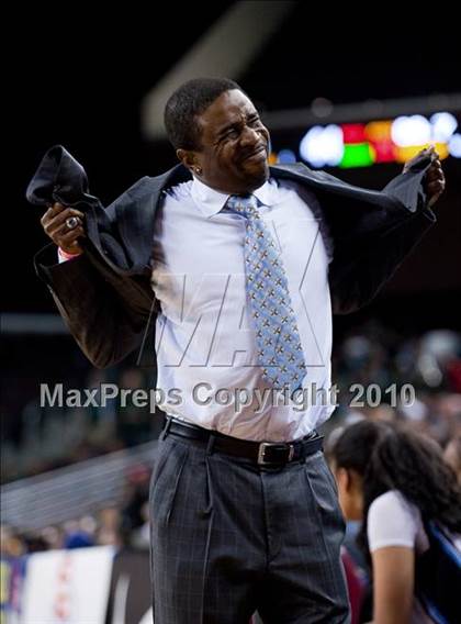 Thumbnail 3 in Carson vs. Narbonne (CIF LA City Section D1 Final) photogallery.