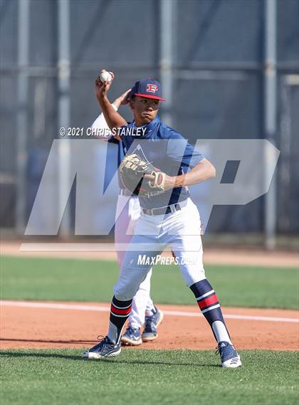 Thumbnail 3 in Chaparral @ Pinnacle photogallery.