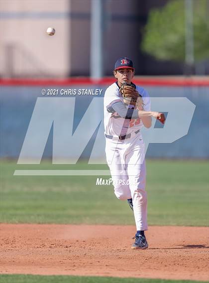 Thumbnail 3 in Chaparral @ Pinnacle photogallery.