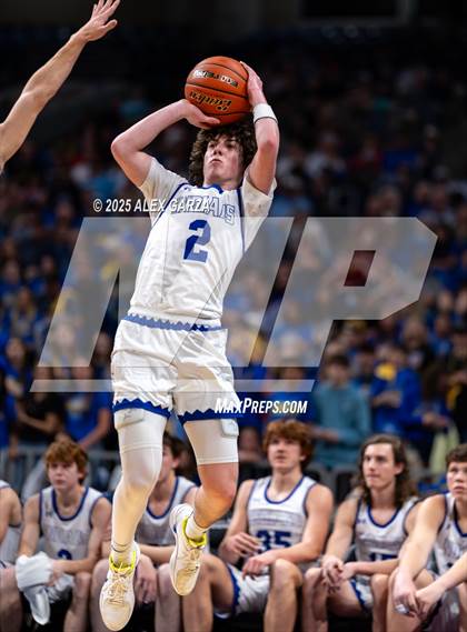Thumbnail 2 in Lipan vs. Martin's Mill (UIL 2A Basketball Division II Final) photogallery.