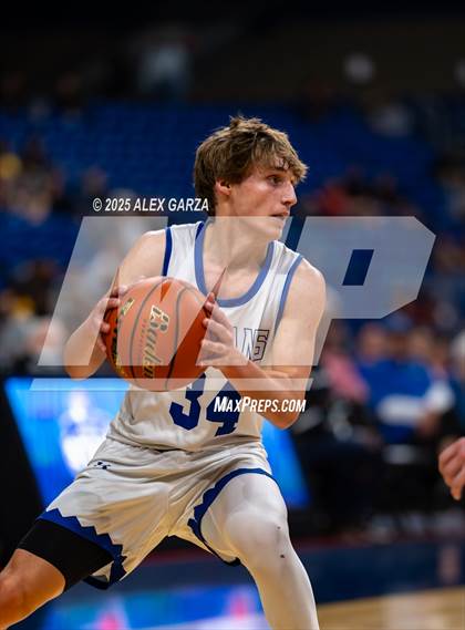Thumbnail 1 in Lipan vs. Martin's Mill (UIL 2A Basketball Division II Final) photogallery.