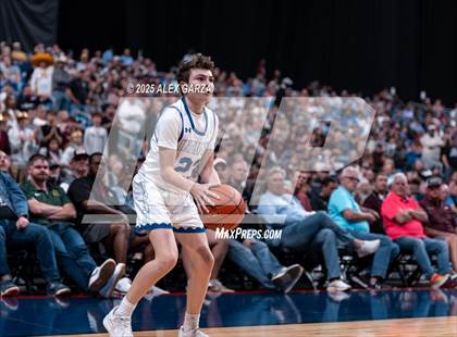 Thumbnail 3 in Lipan vs. Martin's Mill (UIL 2A Basketball Division II Final) photogallery.