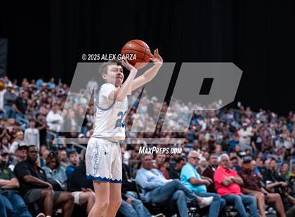 Thumbnail 2 in Lipan vs. Martin's Mill (UIL 2A Basketball Division II Final) photogallery.