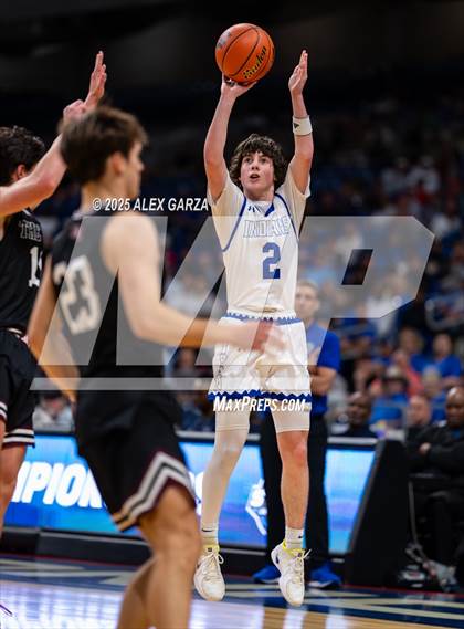 Thumbnail 3 in Lipan vs. Martin's Mill (UIL 2A Basketball Division II Final) photogallery.