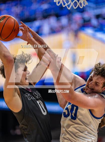 Thumbnail 1 in Lipan vs. Martin's Mill (UIL 2A Basketball Division II Final) photogallery.