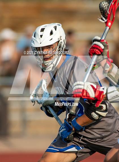Thumbnail 3 in Regis Jesuit vs Fruita Monument (CHSAA 5A Round 1 Playoff) photogallery.