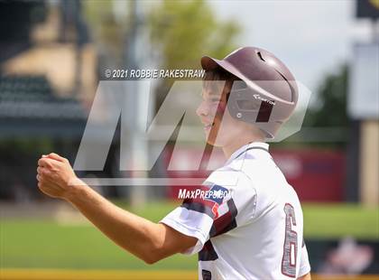 Thumbnail 2 in Kennard vs. Fayetteville (UIL 1A Final) photogallery.