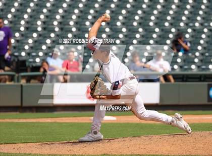 Thumbnail 2 in Kennard vs. Fayetteville (UIL 1A Final) photogallery.