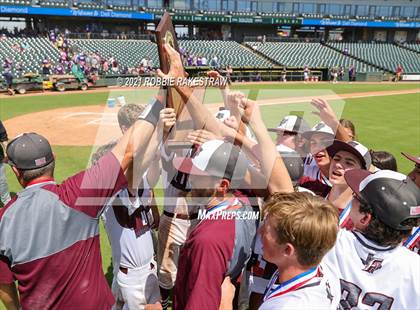 Thumbnail 2 in Kennard vs. Fayetteville (UIL 1A Final) photogallery.
