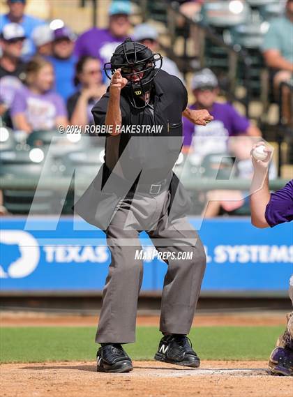 Thumbnail 3 in Kennard vs. Fayetteville (UIL 1A Final) photogallery.