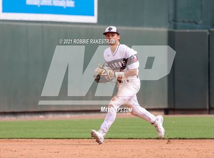 Thumbnail 2 in Kennard vs. Fayetteville (UIL 1A Final) photogallery.