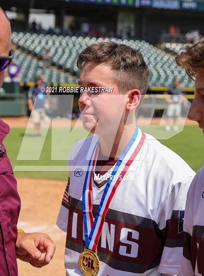 Thumbnail 2 in Kennard vs. Fayetteville (UIL 1A Final) photogallery.