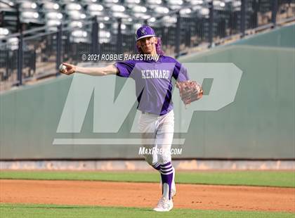 Thumbnail 1 in Kennard vs. Fayetteville (UIL 1A Final) photogallery.