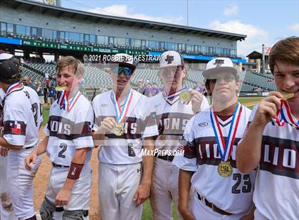 Thumbnail 3 in Kennard vs. Fayetteville (UIL 1A Final) photogallery.