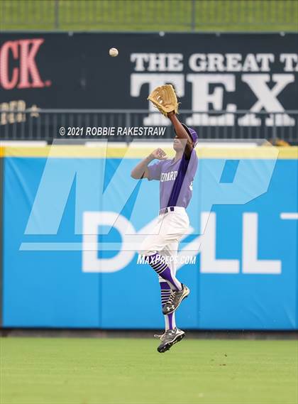 Thumbnail 3 in Kennard vs. Fayetteville (UIL 1A Final) photogallery.