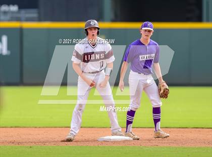 Thumbnail 2 in Kennard vs. Fayetteville (UIL 1A Final) photogallery.
