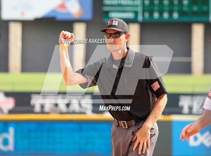 Thumbnail 1 in Kennard vs. Fayetteville (UIL 1A Final) photogallery.