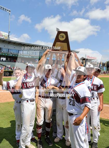 Thumbnail 1 in Kennard vs. Fayetteville (UIL 1A Final) photogallery.