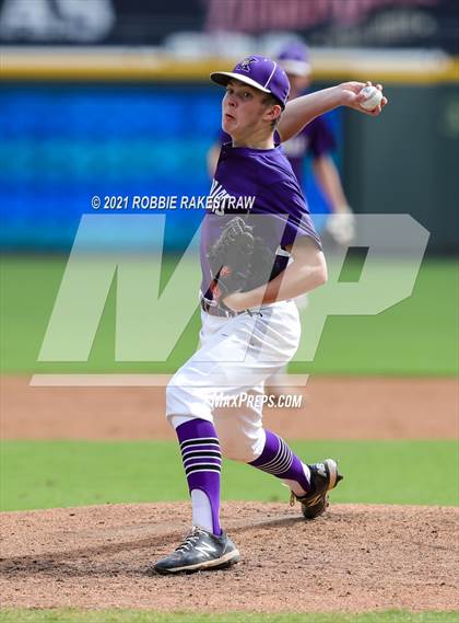 Thumbnail 3 in Kennard vs. Fayetteville (UIL 1A Final) photogallery.