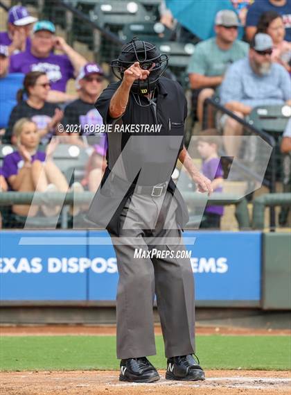 Thumbnail 3 in Kennard vs. Fayetteville (UIL 1A Final) photogallery.